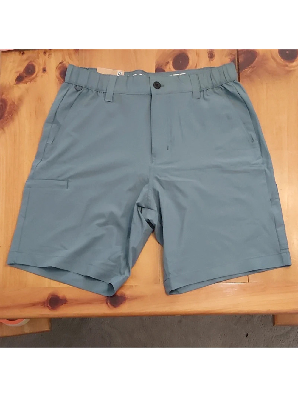 Eddie Bauer Flex Waist Tech Shorts S in blue & greenBrand new with tags